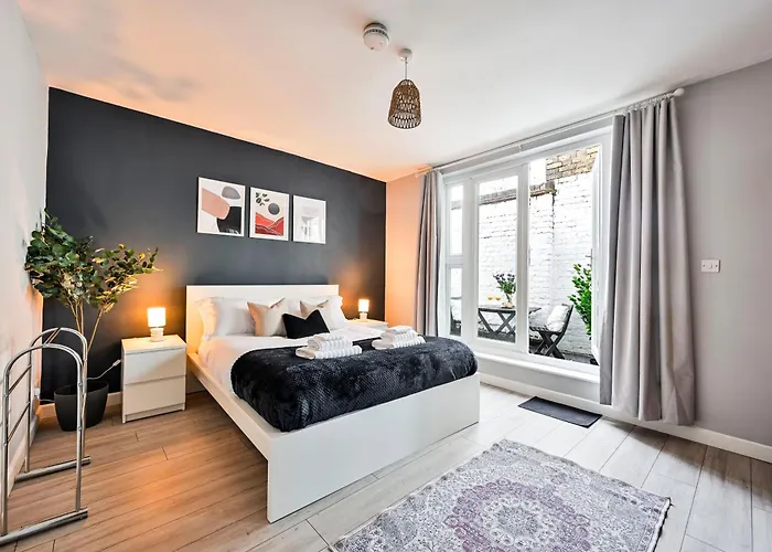 Long Stays Angel Apartment With Terrace